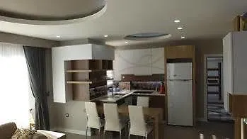 Apartment Hande Homes *