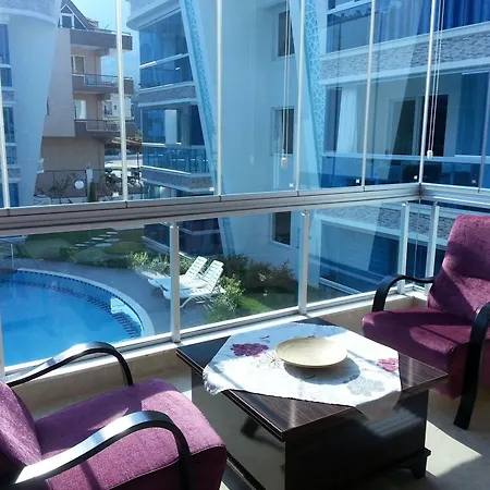 Apartment Hande Homes *