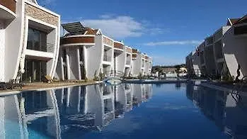 فندق Hande Homes *
