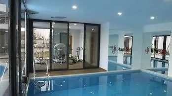 Hande Homes * كمر