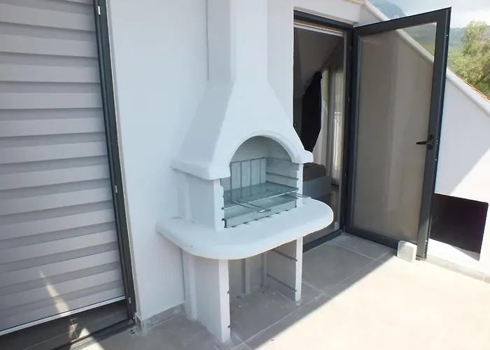 فندق Hande Homes *